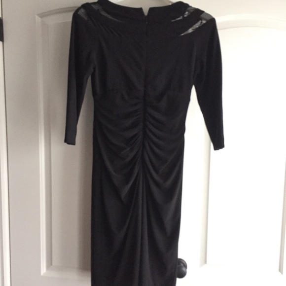 Ruched back illusion dress - Picture 4 of 5